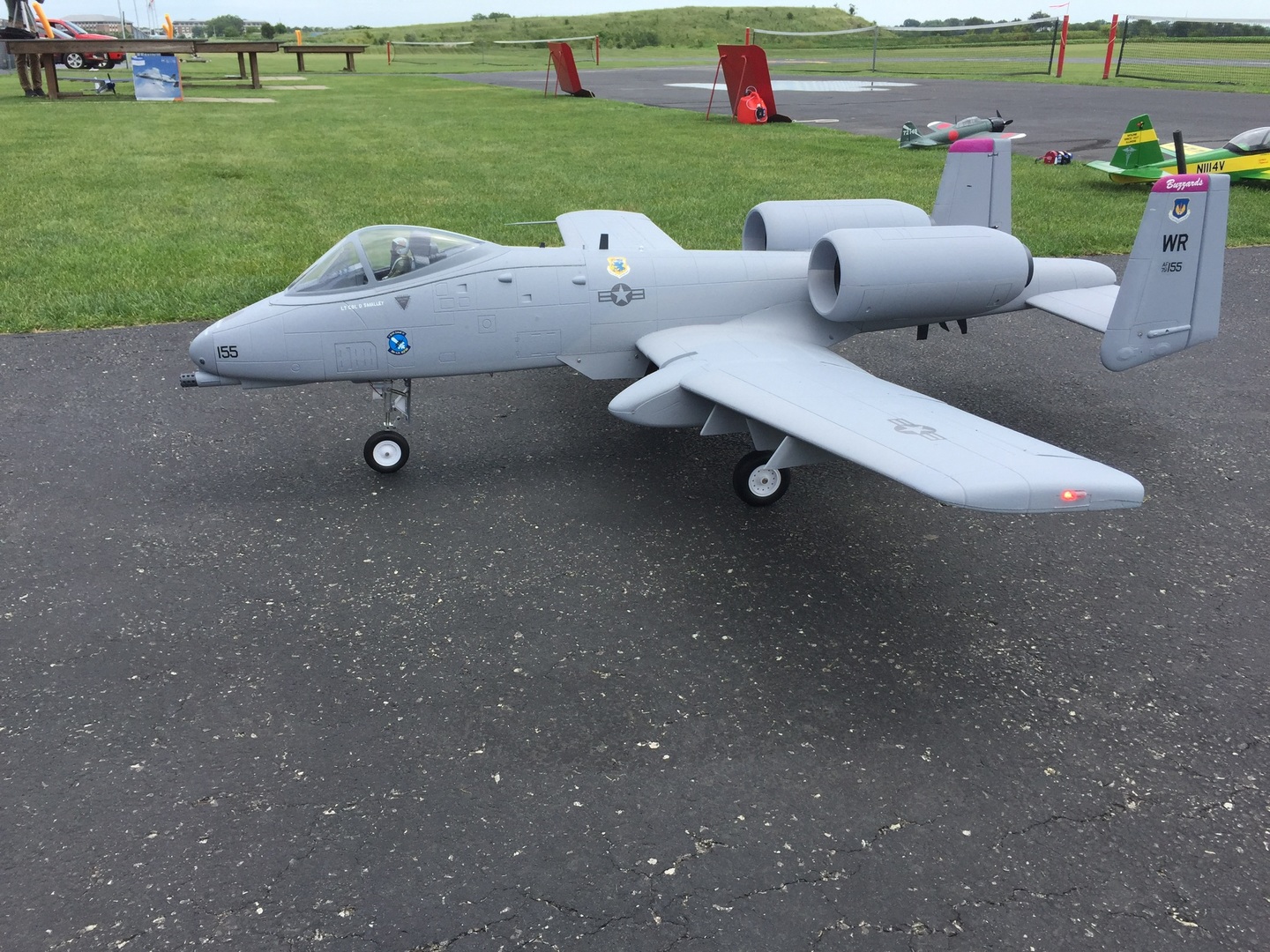 Freewing A10 Thunderbolt II Super Scale Twin 80mm EDF Jet