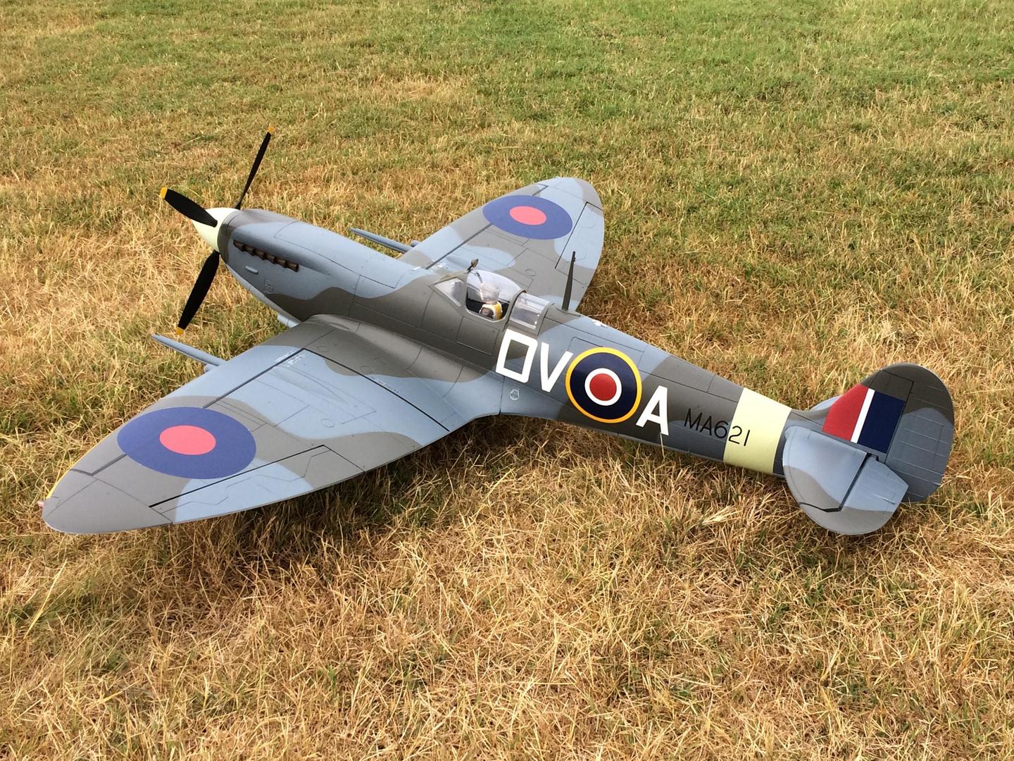 FlightLine RC Spitfire Mk.IX 1600mm (63") Wingspan PNP FLW303P