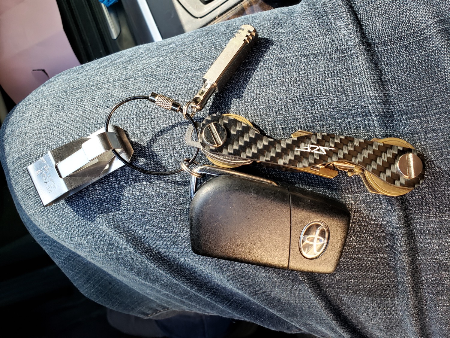 Real Carbon Fiber Key Holder & Organizer