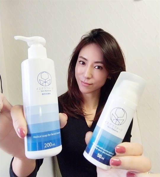 イスクラファージ美容液100ml＋薬用洗顔料200ml【継続コース