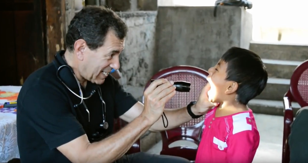 Stanford pediatrician Paul Wise at work in Guatemala.