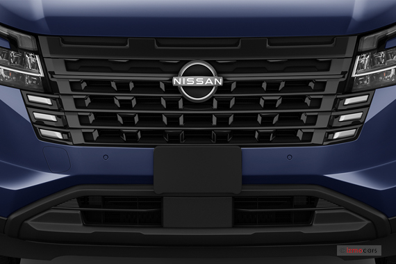 Nissan Pathfinder grille photo at OAKLAND in Autocom Nissan of Oakland