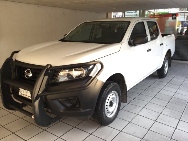 Nissan np300 чехлы