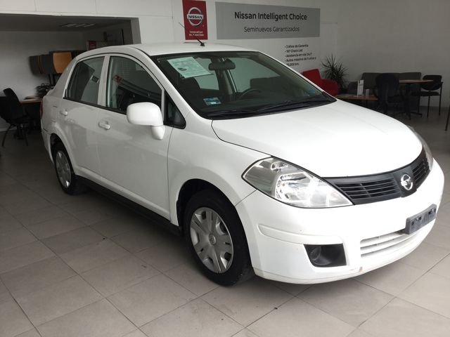 Nissan tiida 2014