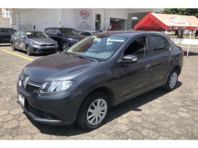 Renault logan 2016 года