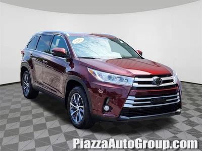 SEMINUEVOS TOYOTA Highlander at Reading  in Piazza Honda of Reading