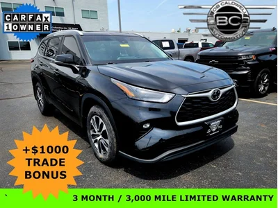 SEMINUEVOS TOYOTA Highlander at Columbus in Bob Caldwell Chrysler Jeep Dodge Ram
