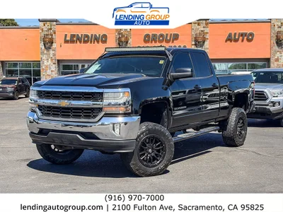 SEMINUEVOS CHEVROLET Silverado 1500 at Lending Group Auto in Sacramento