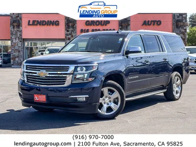 SEMINUEVOS CHEVROLET Suburban at Lending Group Auto in Sacramento