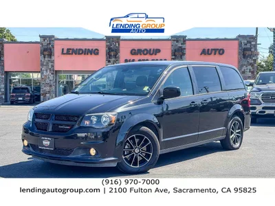 SEMINUEVOS DODGE Grand Caravan at Lending Group Auto in Sacramento