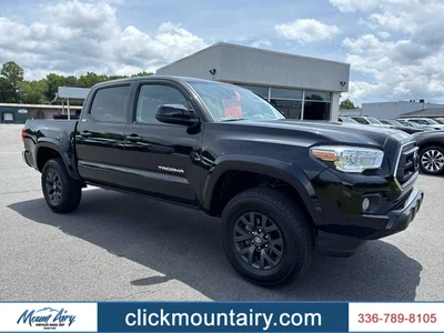 SEMINUEVOS TOYOTA Tacoma at Matthews in Liberty Buick GMC