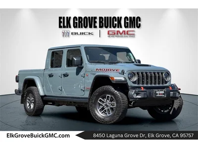 SEMINUEVOS JEEP Gladiator at ELK GROVE in Elk Grove Buick GMC