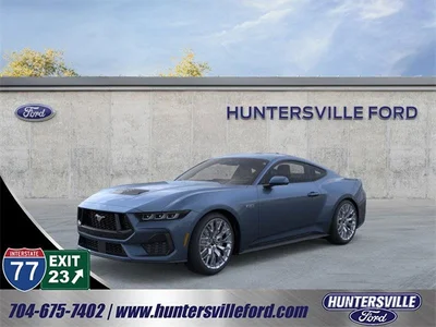 Nuevos FORD MUSTANG at Huntersville Ford in Huntersville