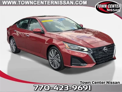 SEMINUEVOS NISSAN Altima at Kennesaw, in Town Center Nissan