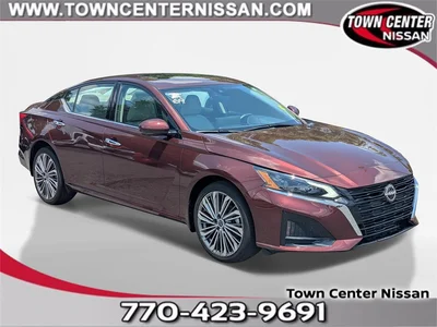 SEMINUEVOS NISSAN Altima at Kennesaw, in Town Center Nissan