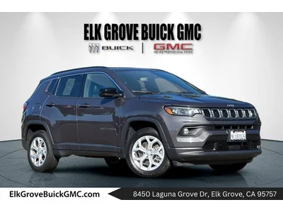 SEMINUEVOS JEEP Compass at ELK GROVE in Elk Grove Buick GMC
