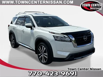 SEMINUEVOS NISSAN Pathfinder at Kennesaw, in Town Center Nissan