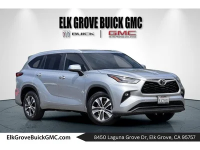 SEMINUEVOS TOYOTA Highlander at ELK GROVE in Elk Grove Buick GMC