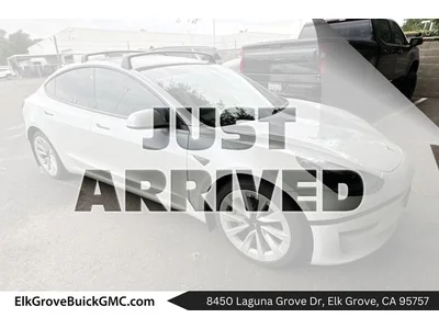 Voiture TESLA Model 3 at ELK GROVE in Elk Grove Buick GMC