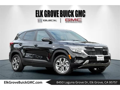 SEMINUEVOS KIA Seltos at ELK GROVE in Elk Grove Buick GMC