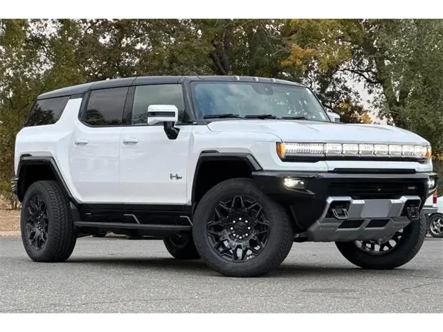 Nuevos GMC HUMMER EV SUV à ELK GROVE chez Elk Grove Buick GMC