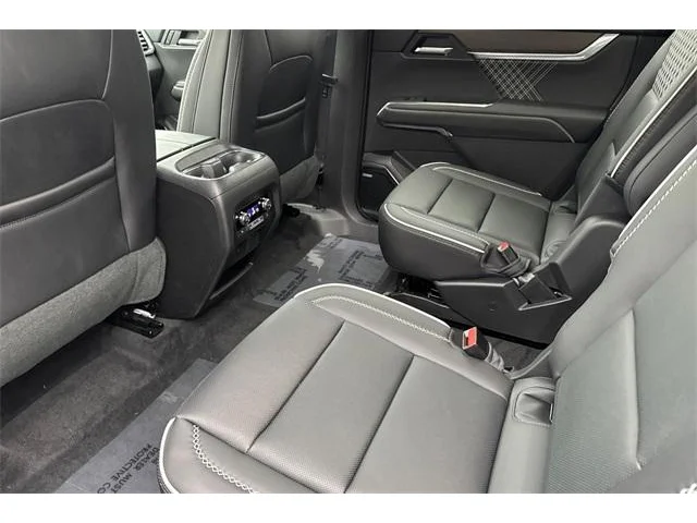 Nuevos GMC ACADIA à ELK GROVE chez Elk Grove Buick GMC