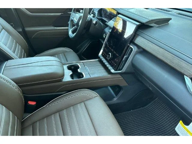Nuevos GMC ACADIA à ELK GROVE chez Elk Grove Buick GMC