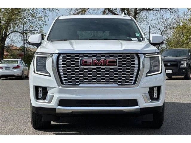 Nuevos GMC YUKON à ELK GROVE chez Elk Grove Buick GMC