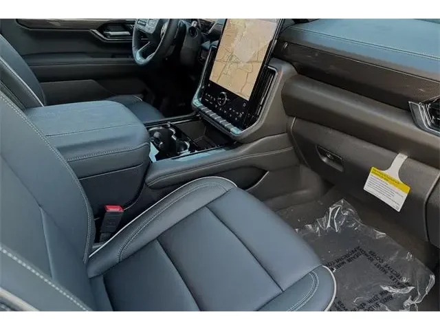 Nuevos GMC YUKON XL à ELK GROVE chez Elk Grove Buick GMC