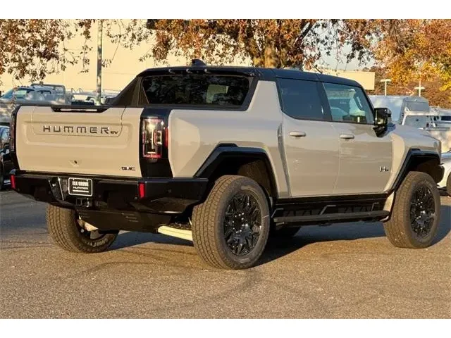 Nuevos GMC HUMMER EV PICKUP à ELK GROVE chez Elk Grove Buick GMC