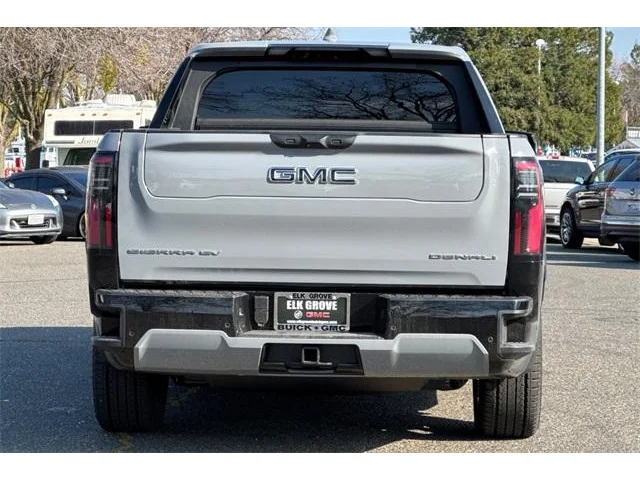 Nuevos GMC SIERRA EV à ELK GROVE chez Elk Grove Buick GMC