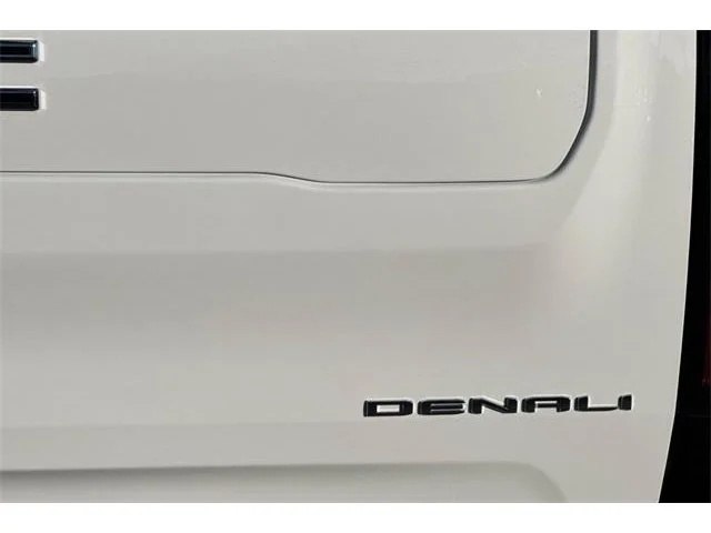 Nuevos GMC SIERRA EV à ELK GROVE chez Elk Grove Buick GMC