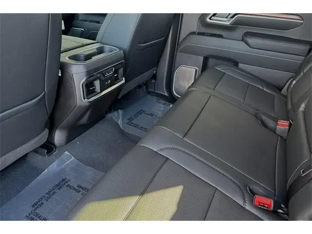 Nuevos GMC SIERRA 2500 HD à ELK GROVE chez Elk Grove Buick GMC
