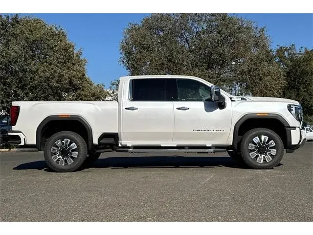 Nuevos GMC SIERRA 2500 HD à ELK GROVE chez Elk Grove Buick GMC