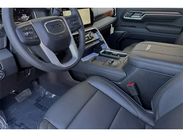 Nuevos GMC SIERRA 2500 HD à ELK GROVE chez Elk Grove Buick GMC