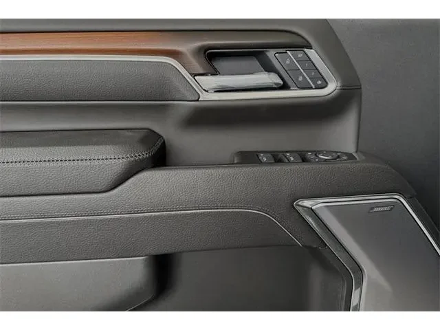 Nuevos GMC SIERRA 2500 HD à ELK GROVE chez Elk Grove Buick GMC