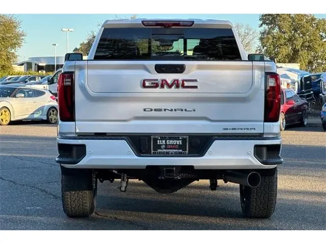 Nuevos GMC SIERRA 2500 HD à ELK GROVE chez Elk Grove Buick GMC