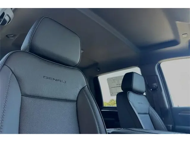 Nuevos GMC SIERRA 3500 HD à ELK GROVE chez Elk Grove Buick GMC