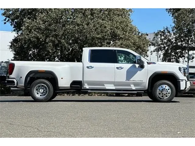 Nuevos GMC SIERRA 3500 HD à ELK GROVE chez Elk Grove Buick GMC