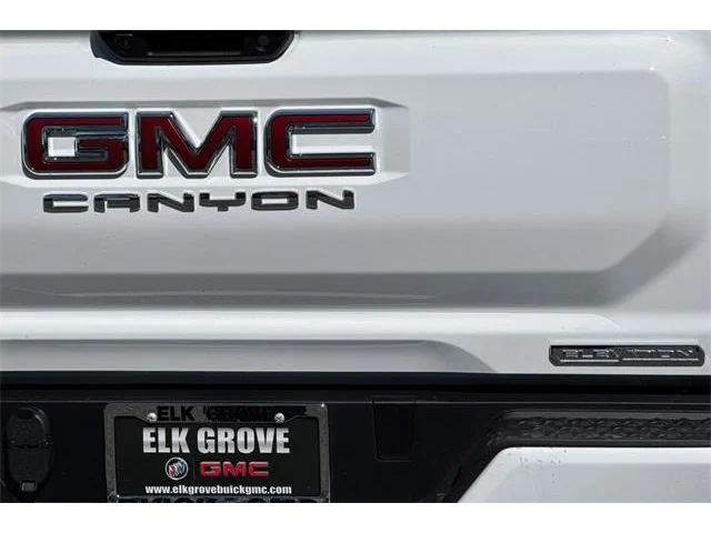 Nuevos GMC CANYON à ELK GROVE chez Elk Grove Buick GMC