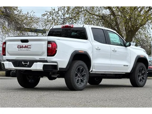 Nuevos GMC CANYON à ELK GROVE chez Elk Grove Buick GMC