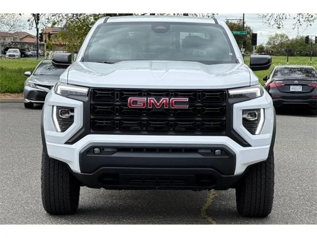 Nuevos GMC CANYON à ELK GROVE chez Elk Grove Buick GMC