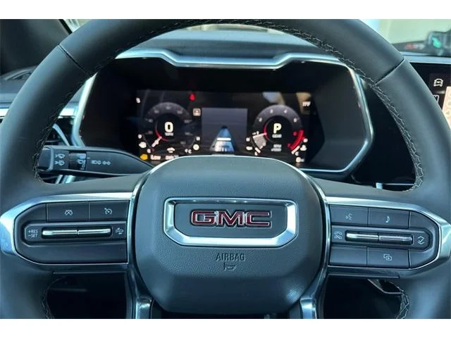 Nuevos GMC CANYON à ELK GROVE chez Elk Grove Buick GMC