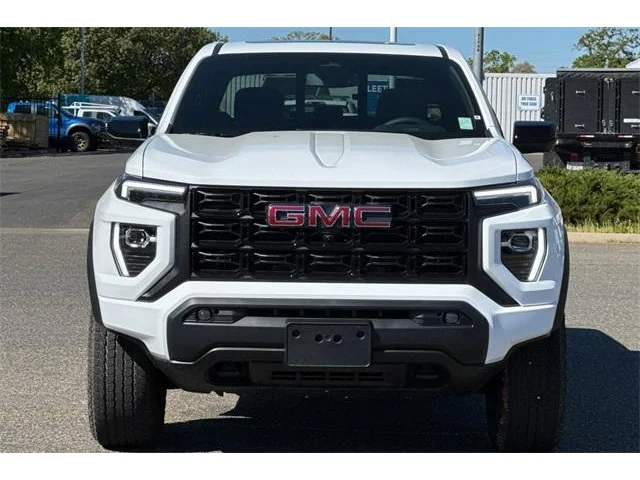 Nuevos GMC CANYON à ELK GROVE chez Elk Grove Buick GMC