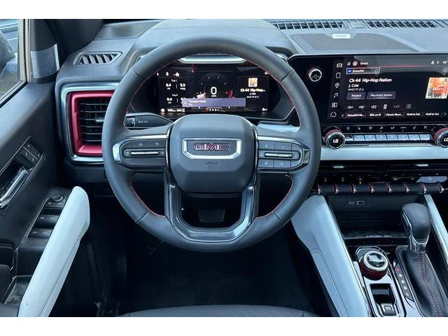 Nuevos GMC CANYON à ELK GROVE chez Elk Grove Buick GMC