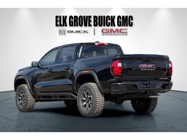 Nuevos GMC CANYON à ELK GROVE chez Elk Grove Buick GMC