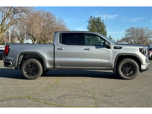 Nuevos GMC SIERRA 1500 à ELK GROVE chez Elk Grove Buick GMC