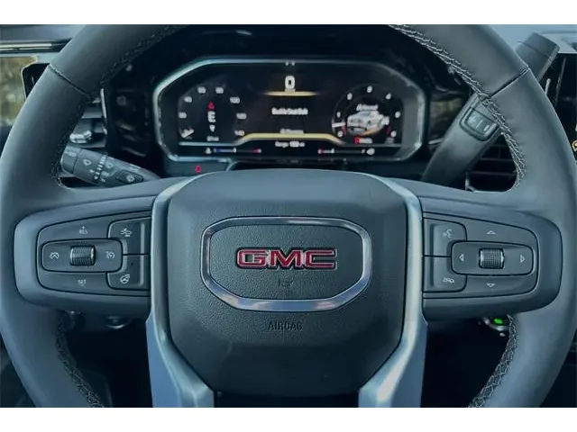 Nuevos GMC SIERRA 1500 à ELK GROVE chez Elk Grove Buick GMC