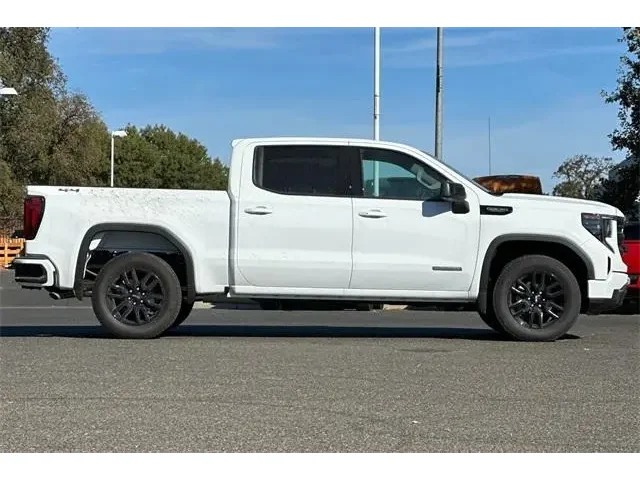 Nuevos GMC SIERRA 1500 à ELK GROVE chez Elk Grove Buick GMC