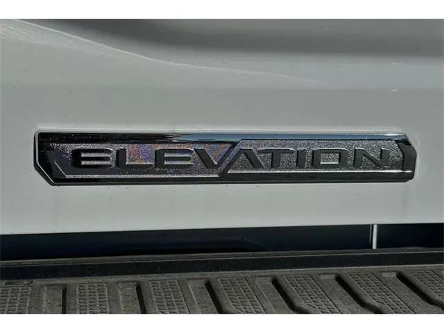 Nuevos GMC SIERRA 1500 à ELK GROVE chez Elk Grove Buick GMC